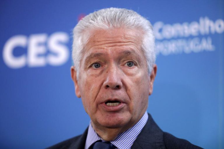 LÍDER DA CIP DIZ QUE RIO À FRENTE DO PSD PODE PROPORCIONAR ACORDOS PARLAMENTARES COM PS