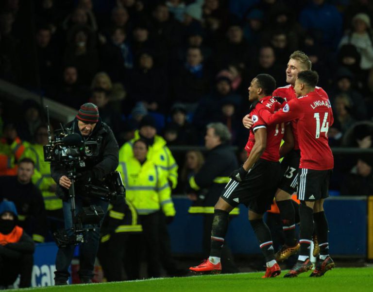MANCHESTER UNITED, DE JOSÉ MOURINHO, BATE EVERTON, APÓS TRÊS EMPATES