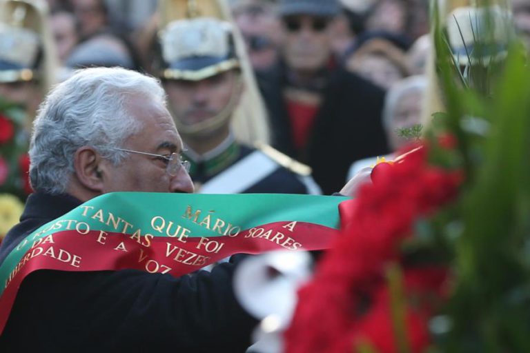 HOMENAGEAMOS MÁRIO SOARES CONTINUANDO COMBATE POR UM PORTUGAL MELHOR — COSTA