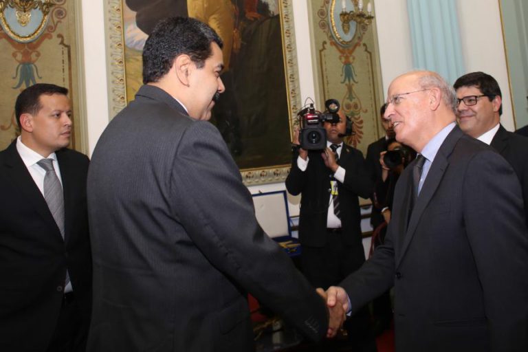 NOVO CANAL DE COMUNICAÇÃO VAI RESPONDER ÀS PREOCUPAÇÕES DA COMUNIDADE LUSA NA VENEZUELA