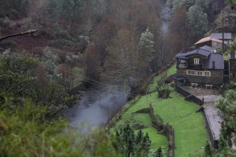 INCÊNDIOS: SUSPENSÕES DAS CAPTAÇÕES DE ÁGUA EM GÓIS DEVERÃO SER RECORRENTES DURANTE O INVERNO