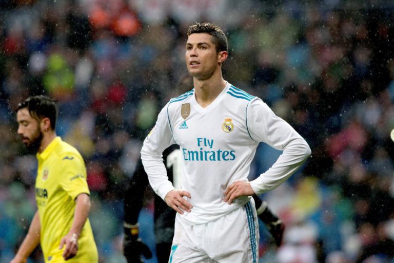 REAL MADRID PERDE COM VILLARREAL E PODE FICAR A 19 PONTOS DO FC BARCELONA