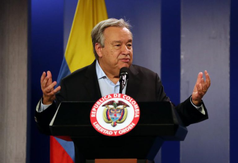 GUTERRES VÊ “COMPROMISSO TOTAL” DO GOVERNO COLOMBIANO E DAS FARC PARA A PAZ