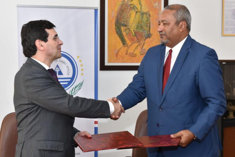 PORTUGAL DISPONÍVEL PARA APOIAR CRIAÇÃO DE SEGUNDO CENTRO DE HEMODIÁLISE EM CABO VERDE