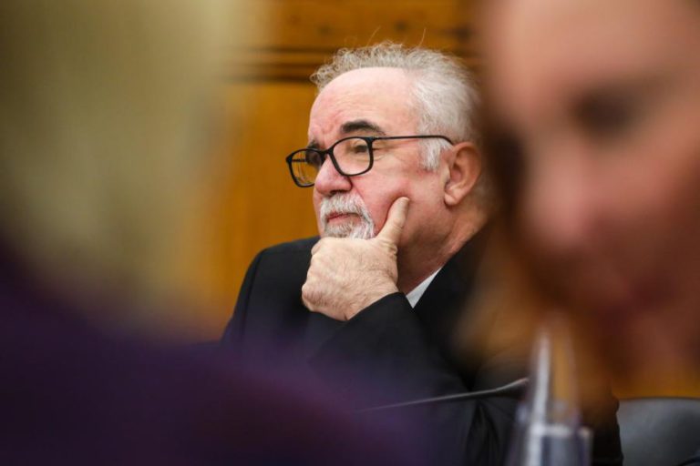 VIEIRA DA SILVA DIZ QUE “GOVERNO NÃO EMPURROU A SANTA CASA PARA COISA NENHUMA”