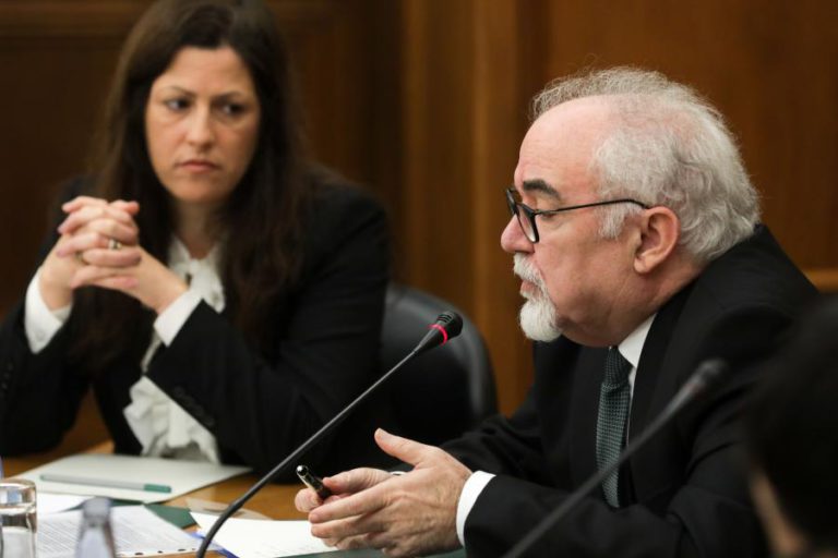 MINISTRO DO TRABALHO DIZ QUE NA AUTOEUROPA “JÁ ESTÃO A ENCONTRAR SOLUÇÃO”