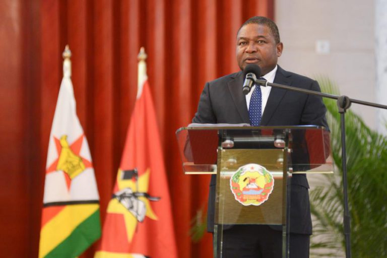PR MOÇAMBIQUE CONVIDA HOMÓLOGO DO UGANDA PARA VISITAR PAÍS