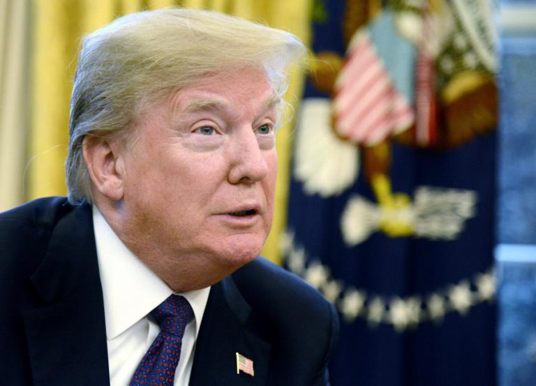 TRUMP AVISA DEMOCRATAS “CHORÕES” QUE SEM MURO NÃO HAVERÁ REFORMA PARA “SONHADORES”