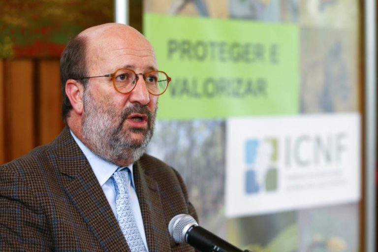 MINISTRO DO AMBIENTE DIZ ESTAR A “ATACAR DESDE JÁ” PROBLEMA DE POLUIÇÃO NO TEJO