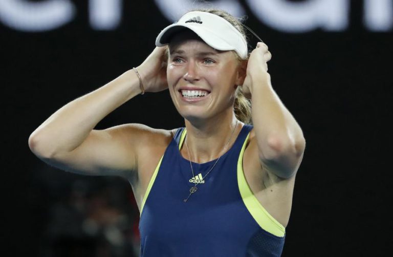 PRIMEIRO TÍTULO DO GRAND SLAM PARA CAROLINE WOZNIACKI