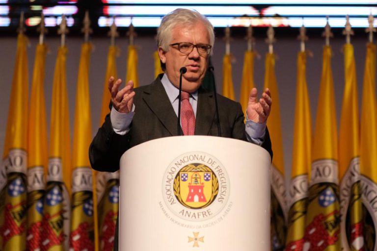 MINISTRO QUER REABRIR “NESTE SEMESTRE” REORGANIZAÇÃO TERRITORIAL DAS FREGUESIAS