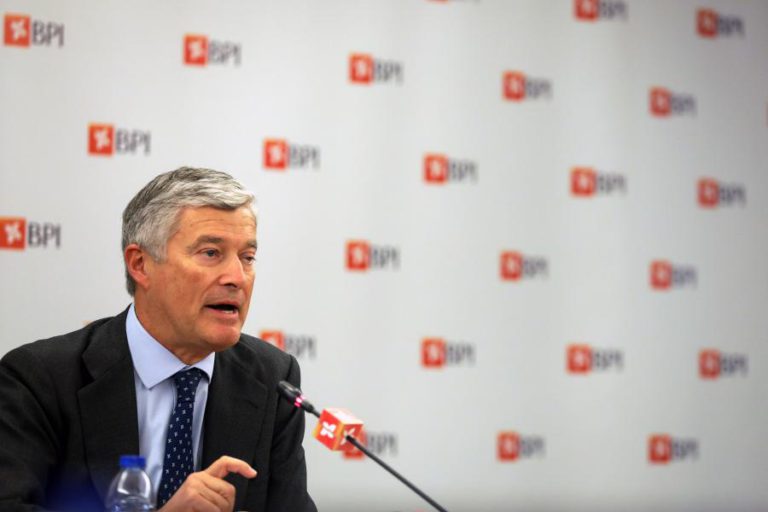 QUASE 600 TRABALHADORES SAÍRAM DO BPI EM 2017