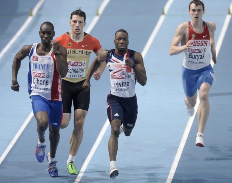 VELOCISTA BRITÂNICO NIGEL LEVINE SUSPENSO PREVENTIVAMENTE POR DOPING