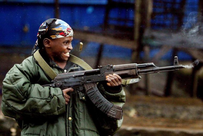 SEIS NAÇÕES AFRICANAS ENTRE AS 10 PIORES PARA SER CRIANÇA EM ZONA DE GUERRA