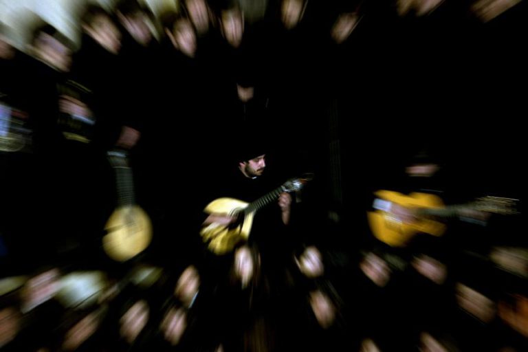 MOSTRA DA GUITARRA DE COIMBRA ANIMA TORRE DE ANTO ATÉ NOVEMBRO