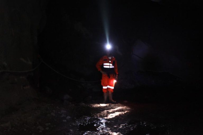 TRABALHADORES DA MINA DE NEVES CORVO VOLTAM À GREVE EM MARÇO