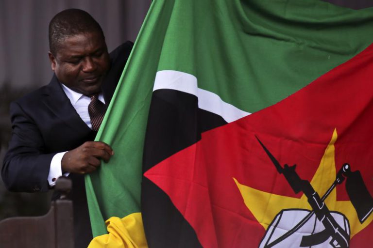 MOÇAMBIQUE É O PAÍS AFRICANO COM MAIS DÍVIDA ESTRANGEIRA FACE AO PIB, DIZ S&P