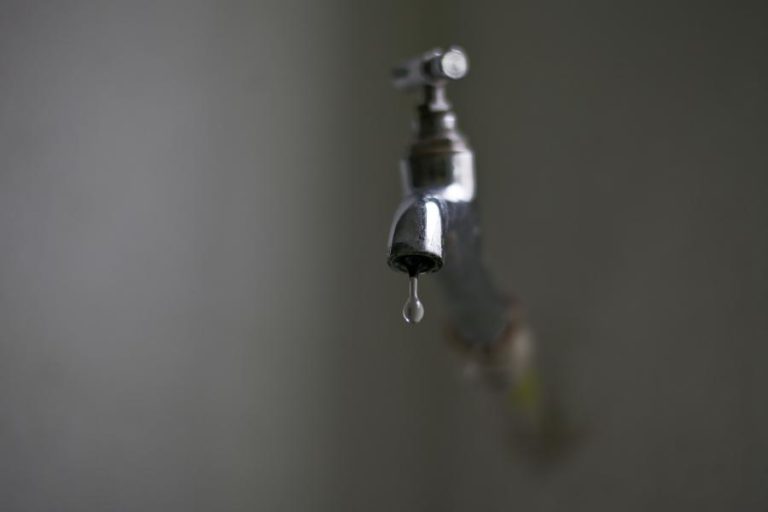 ENTIDADE REGULADORA RECEBEU 5.000 RECLAMAÇÕES SOBRE SERVIÇOS DE ÁGUA EM 2017
