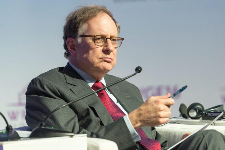 “ADULTOS” NA CASA BRANCA MUDARAM ATITUDE DE TRUMP FACE À NATO, DIZ ALEXANDER VERSHBOW