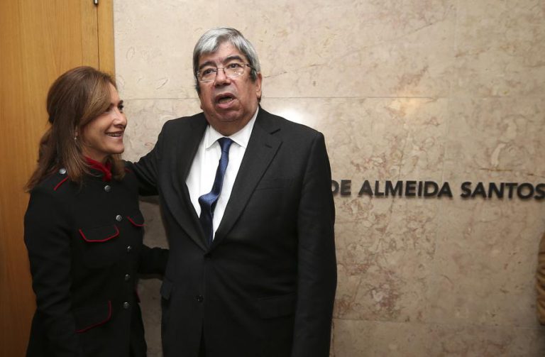 TUNÍSIA CONTA COM PORTUGAL PARA AJUDAR NO APOIO DA UE À TRANSIÇÃO DEMOCRÁTICA