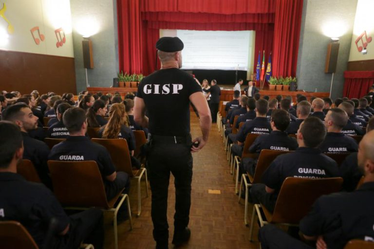 GREVE DOS GUARDAS PRISIONAIS EM PRISÃO DE LISBOA COM ADESÃO DE 95%