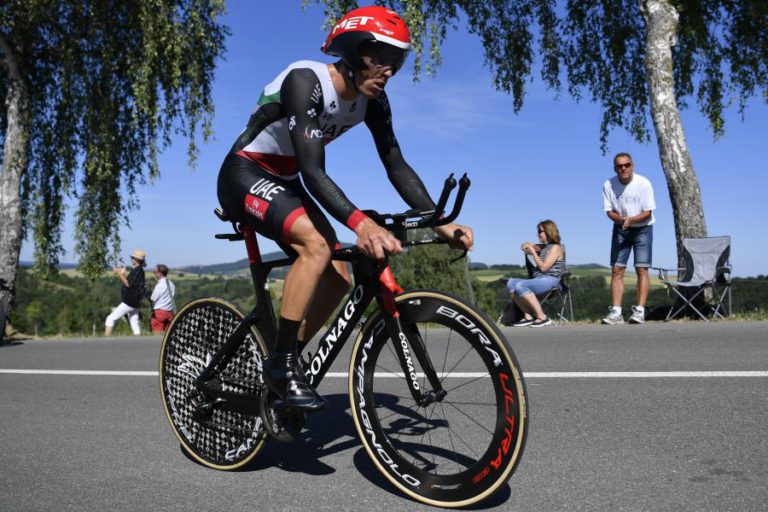 RUI COSTA EM 36.º  NA PRIMEIRA ETAPA DA VOLTA A OMÃ COM MESMO TEMPO DO VENCEDOR