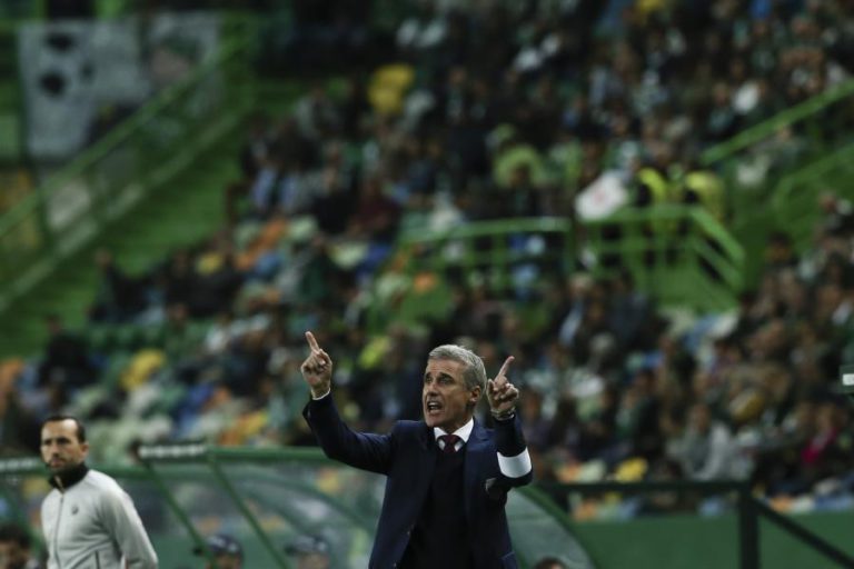 LUÍS CASTRO DIZ QUE O DESPORTIVO DE CHAVES VAI “ALERTA E DESPERTO” AO MOREIRENSE