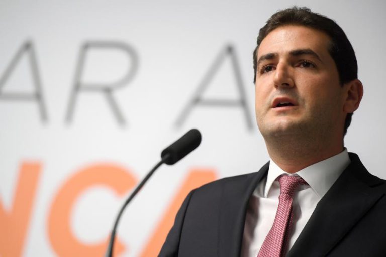 HUGO SOARES COM POUCOS COMENTÁRIOS A NEGRÃO POR NÃO SE SABER “SE HAVERÁ MAIS CANDIDATOS”