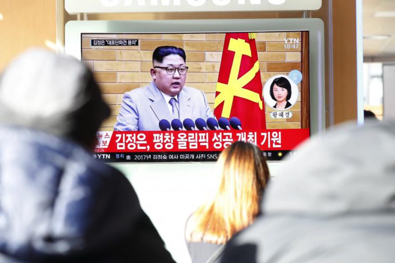 KIM JONG-UN DIZ QUE A COREIA DO NORTE É UMA PORTÊNCIA MILITAR “DE CLASSE MUNDIAL”