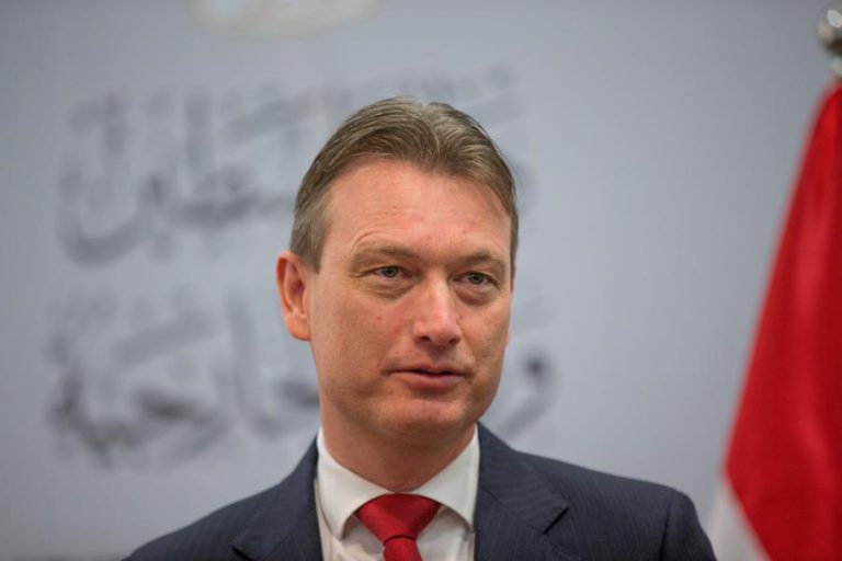 MINISTRO DA DIPLOMACIA HOLANDESA DEMITE-SE DEVIDO A MENTIRA SOBRE REUNIÃO COM PUTIN