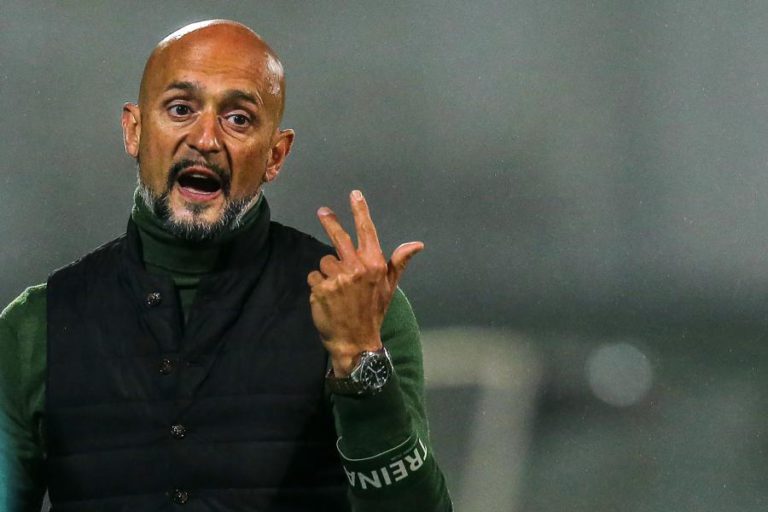 “O IMPOSSÍVEL NÃO É UM FACTO”, DIZ TREINADOR DO RIO AVE SOBRE JOGO COM O BENFICA