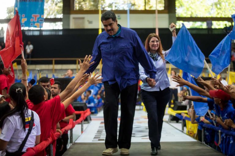 ELEIÇÕES PRESIDENCIAIS NA VENEZUELA VÃO SER A 22 DE ABRIL COM OU SEM OPOSIÇÃO — MADURO