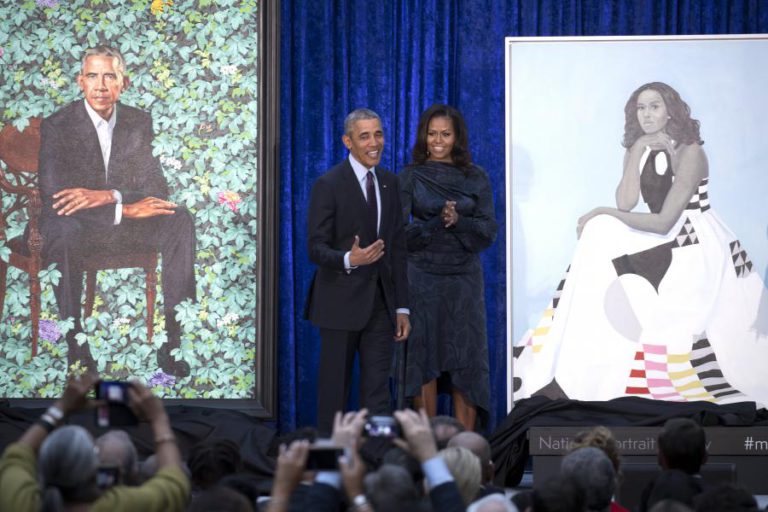 REVELADOS RETRATOS OFICIAIS DO EX-CASAL PRESIDENCIAL DOS EUA BARACK E MICHELLE OBAMA