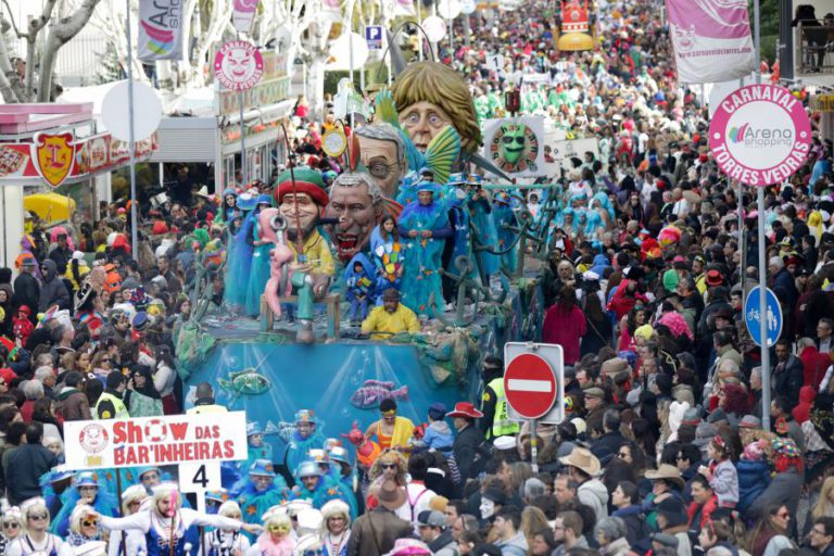 CARNAVAL DE TORRES VEDRAS VISITADO POR 400 MIL PESSOAS NOS CINCO DIAS