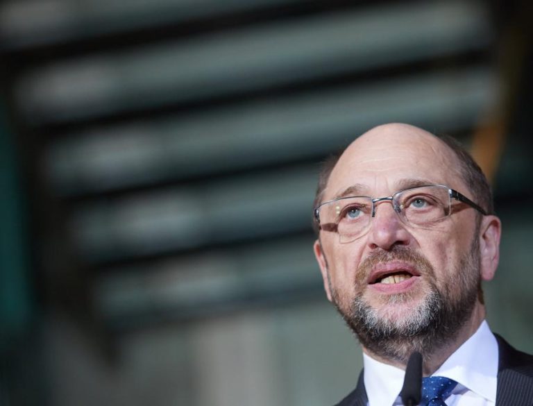 MARTIN SCHULZ ANUNCIA ABANDONO IMEDIATO DA LIDERANÇA DO SPD