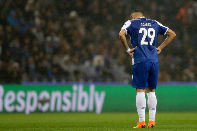 FC PORTO GOLEADO EM CASA PELO LIVERPOOL