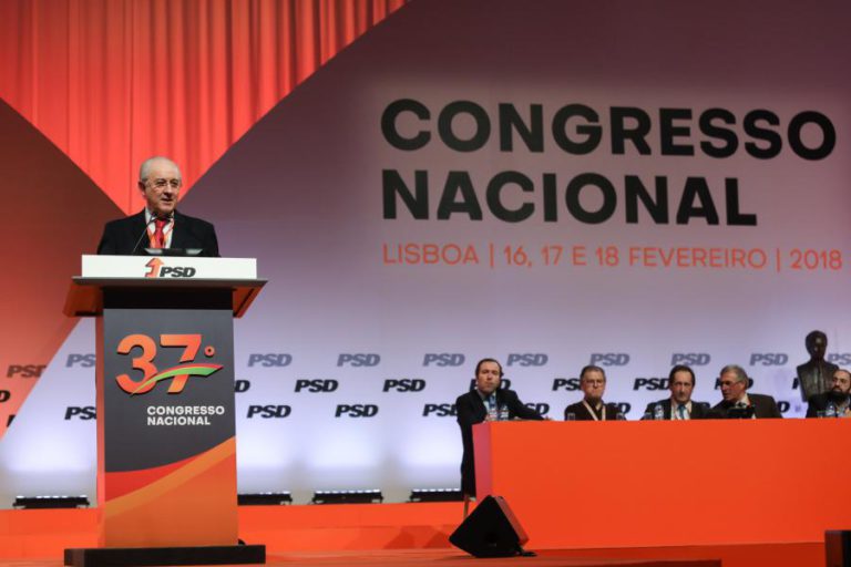 MOÇÃO DE RUI RIO APROVADA POR UNANIMIDADE