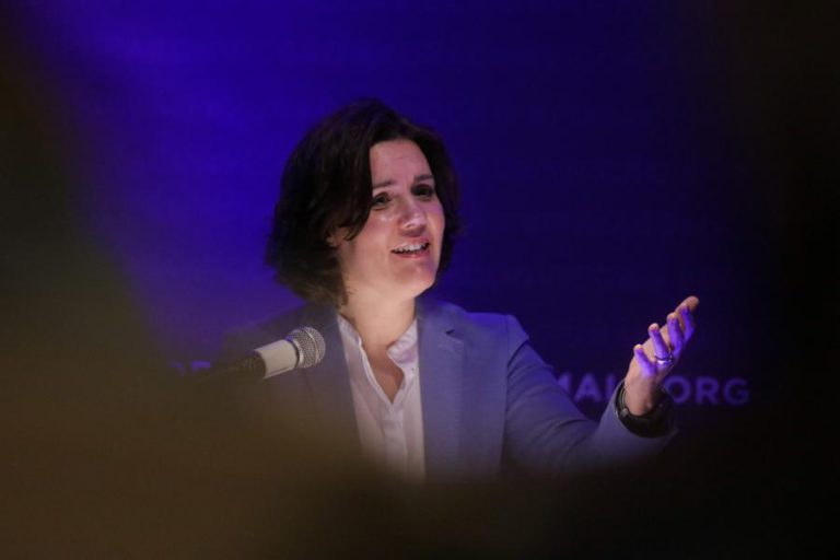 CRISTAS DESEJA QUE REUNIÃO COM RUI RIO CRIE UMA ESTRATÉGIA ALTERNATIVA ÀS “ESQUERDAS UNIDAS” (C/ÁUDIO)