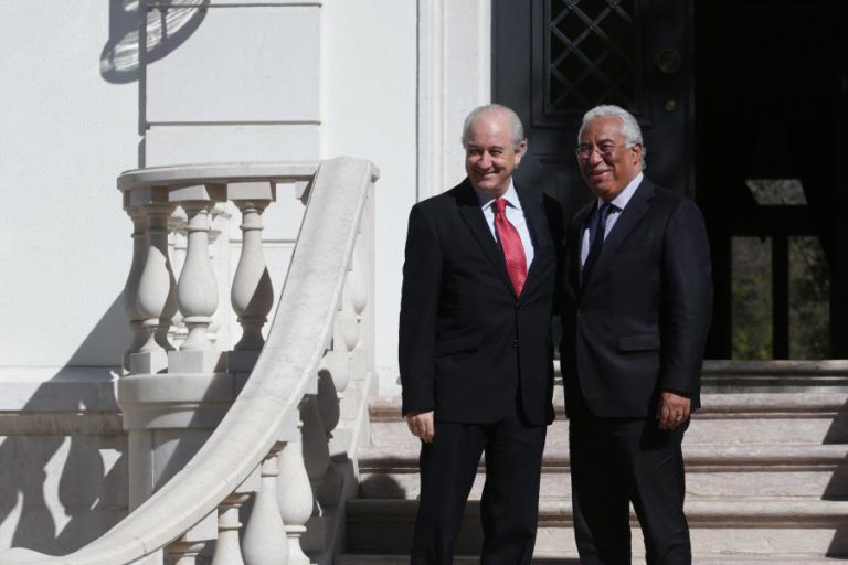 RUI RIO DIZ TER RECEBIDO “TODAS AS RESPOSTAS” DE ELINA FRAGA