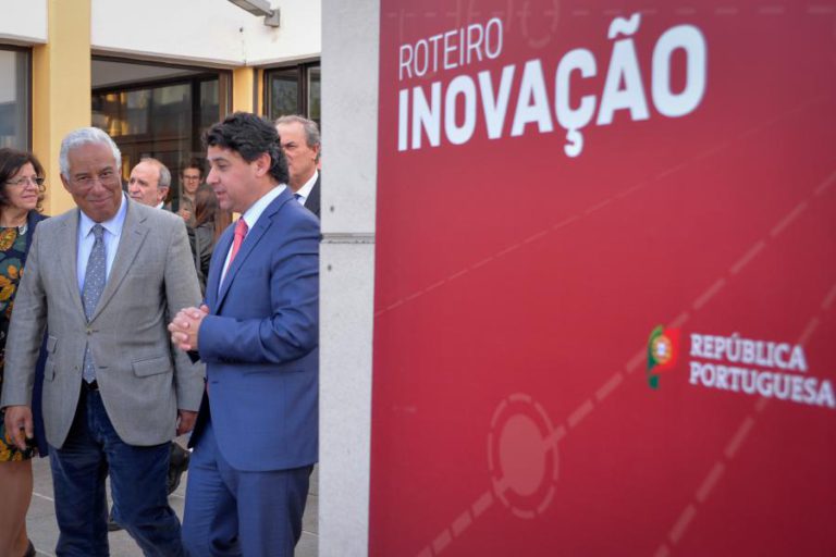 PRIMEIRO-MINISTRO ELOGIA DINAMISMO E  INOVAÇÃO DE ESCOLAS E EMPRESAS DE SETÚBAL