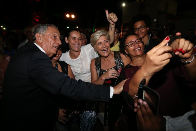 MARCELO PEDE “TRABALHO E DEDICAÇÃO” À COMUNIDADE PORTUGUESA EM SÃO TOMÉ