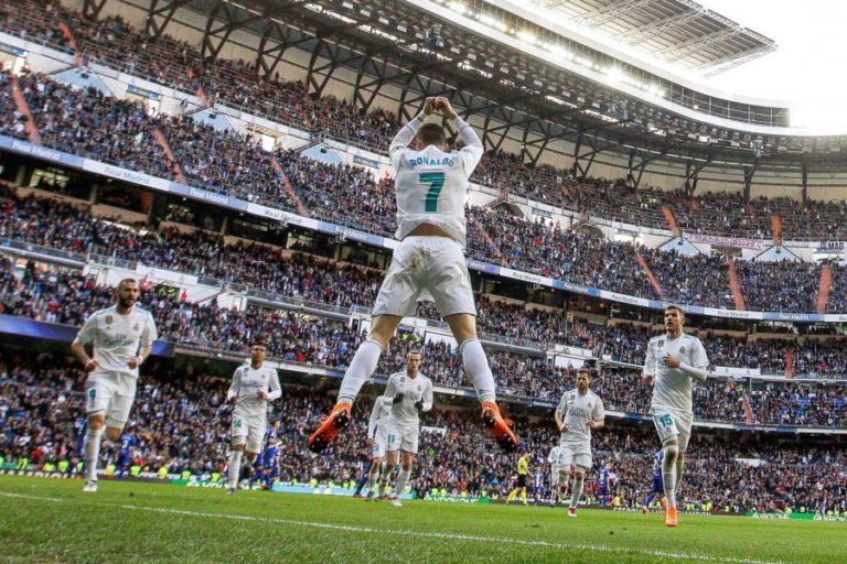 CRISTIANO RONALDO ‘BISA’ FACE AO ALAVÉS E JÁ SOMA 300 GOLOS NA LIGA ESPANHOLA