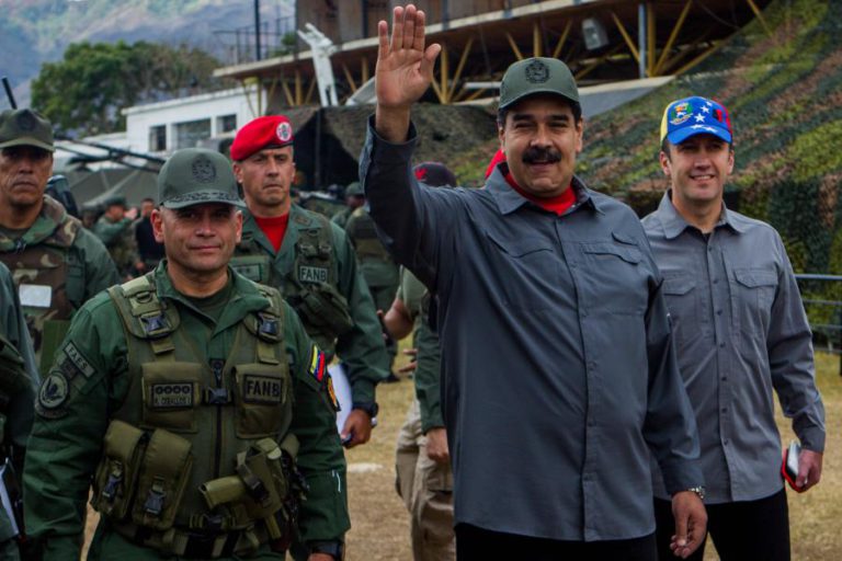 NICOLÁS MADURO FORMALIZA CANDIDATURA PRESIDENCIAL