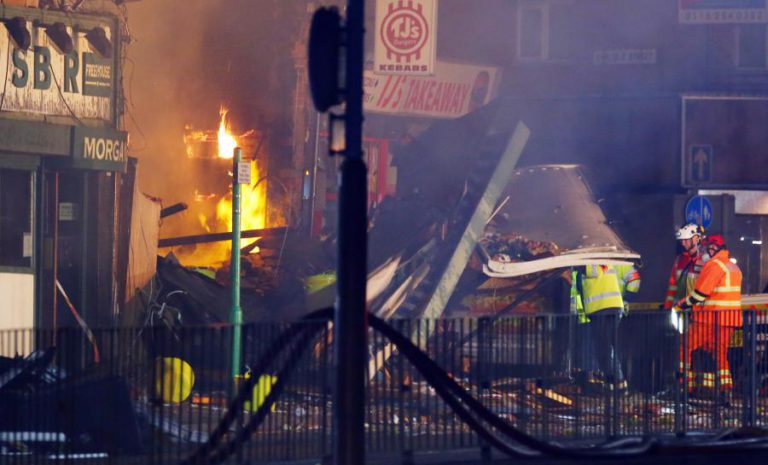 QUATRO PESSOAS EM ESTADO CRÍTICO NA SEQUÊNCIA DE EXPLOSÃO EM LEICESTER, INGLATERRA