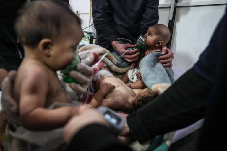 WASHINGTON APELA A MOSCOVO PARA TRAVAR OFENSIVA CONTRA GHOUTA ORIENTAL