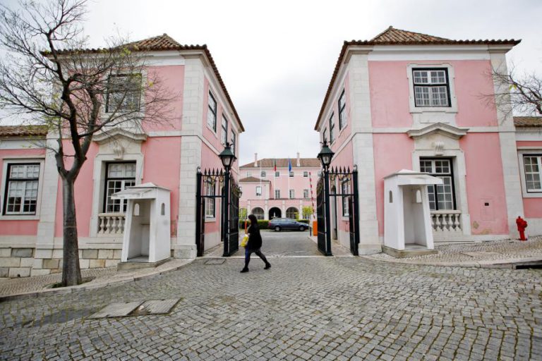 PORTUGAL “TOMA BOA NOTA” DA DECISÃO DOS PARCEIROS DA UE EM EXPULSAR DIPLOMATAS RUSSOS