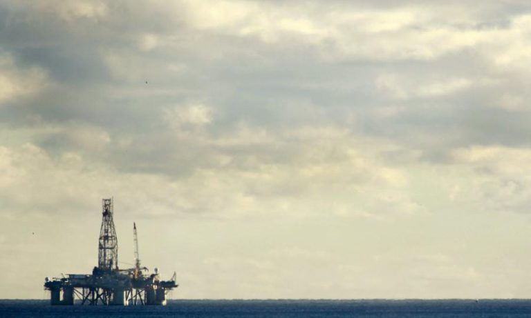 ANGOLA COMEÇA O ANO COM RECEITAS DO PETRÓLEO AO NÍVEL DE ANTES DA CRISE