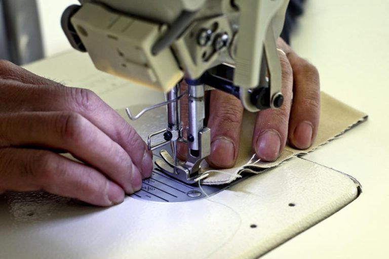 TRABALHADORES DO TÊXTIL E VESTUÁRIO HOJE EM GREVE POR SALÁRIO DE 600 EUROS