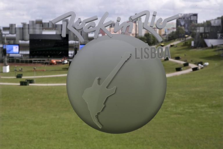 PALCO “ROCK STREET” DO ROCK IN RIO COM CARTAZ COMPLETO QUE INCLUI BONGA E KARLON