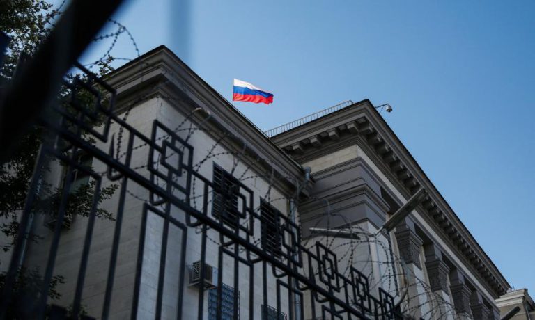 RÚSSIA JÁ INFORMOU 23 EMBAIXADORES SOBRE MEDIDAS DE RETALIAÇÃO